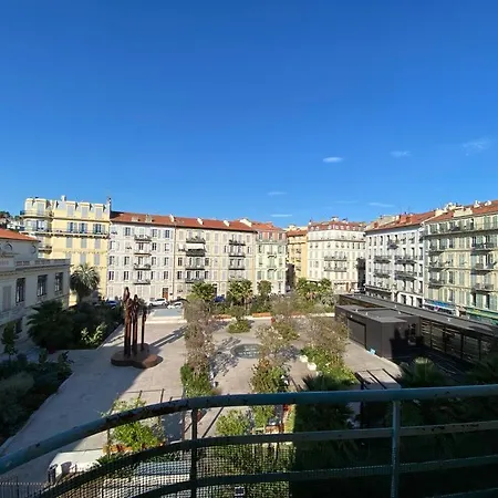 Carre D'or - Gubernatis * Niza