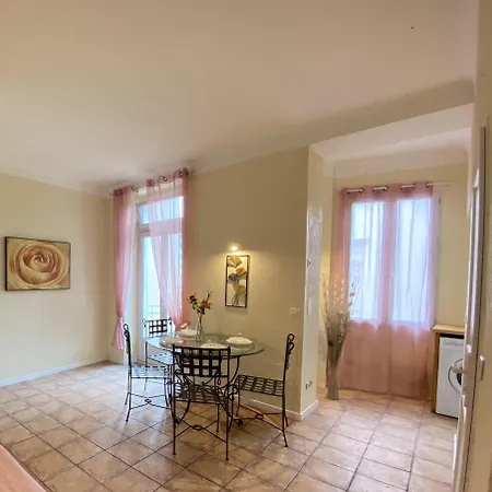 Carre D'or - Gubernatis Niza